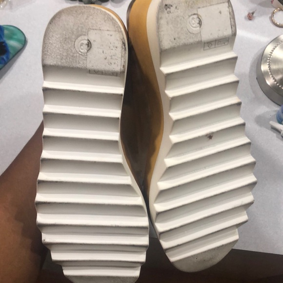 PLATFORM SHOES - Picture 3 of 3